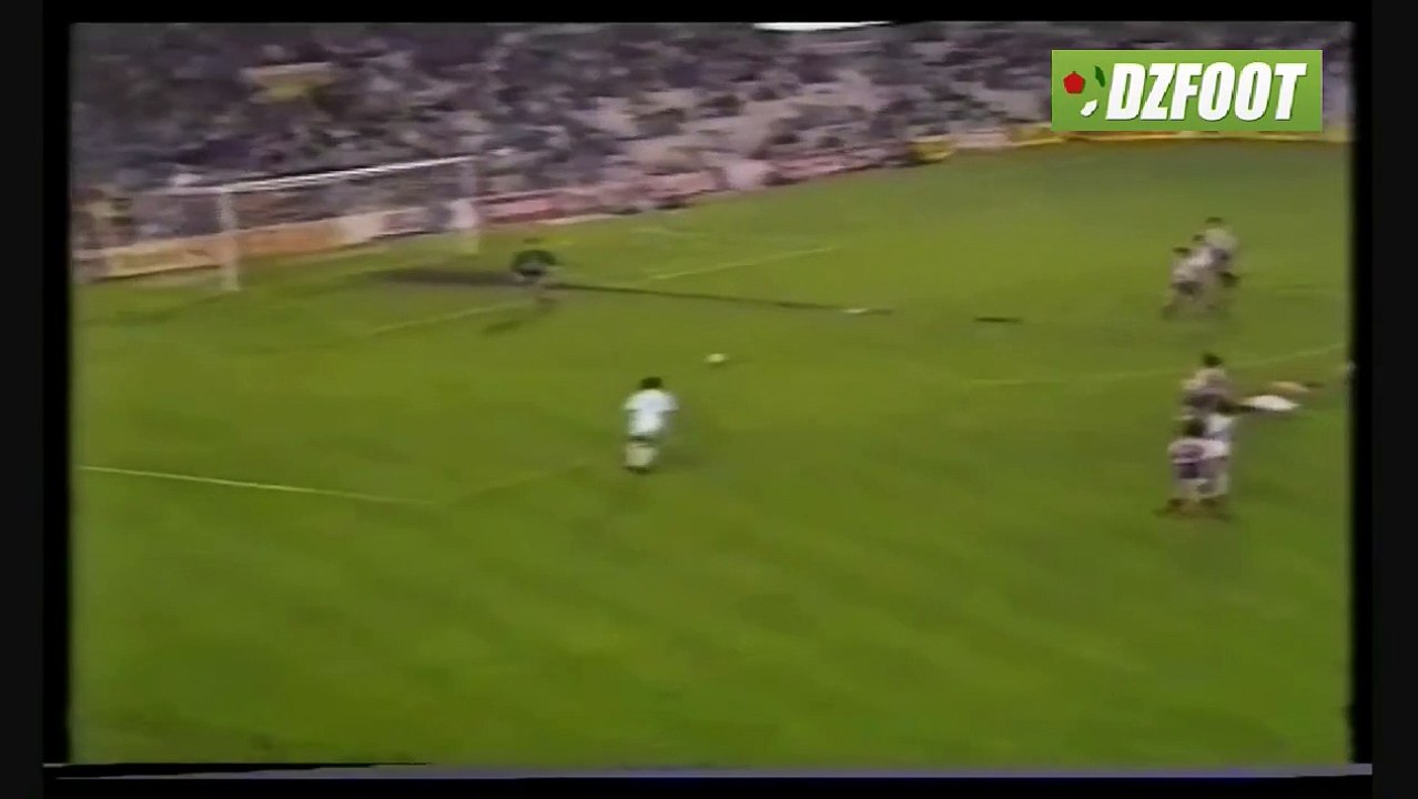 But de Madjer avec Valence contre Atletico Madrid