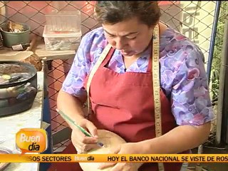 Artesana limonense fusiona distintos recursos naturales en sus obras