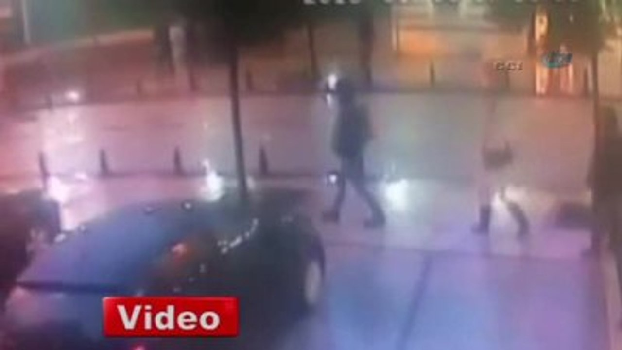 Saldırı Anı Güvenlik Kamerasında!