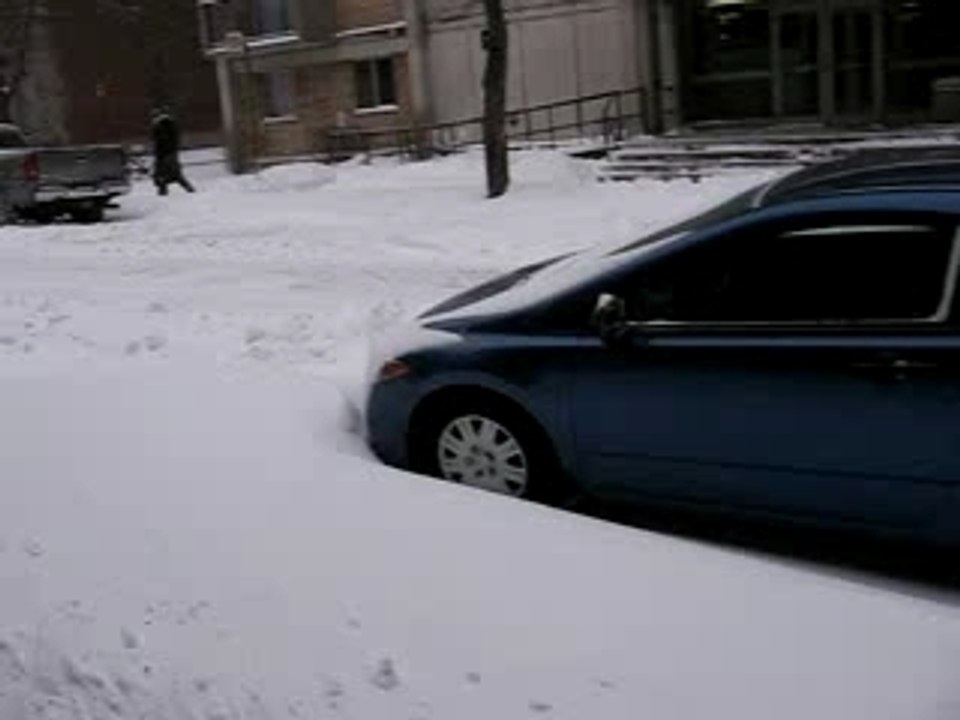 pieds dans la neige