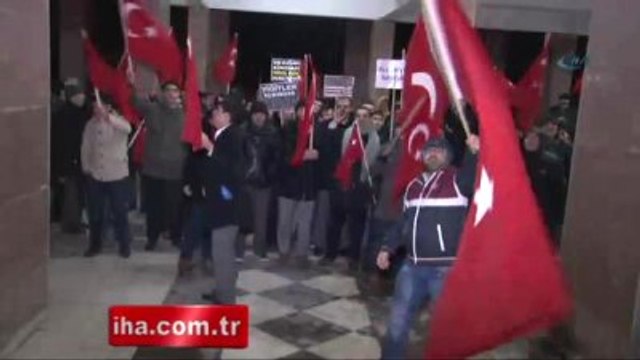 Yasa Dışı Dinleme Operasyonu'nda 18 Kişi Serbest