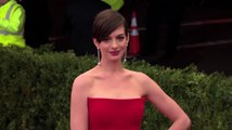 Anne Hathaway Has Oscar Hosting Advice For Neil Patrick Harris