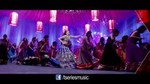 OFFICIAL- 'Phatte Tak Nachna' Video Song _ Dolly Ki Doli _ Sonam Kapoor _ T-seri