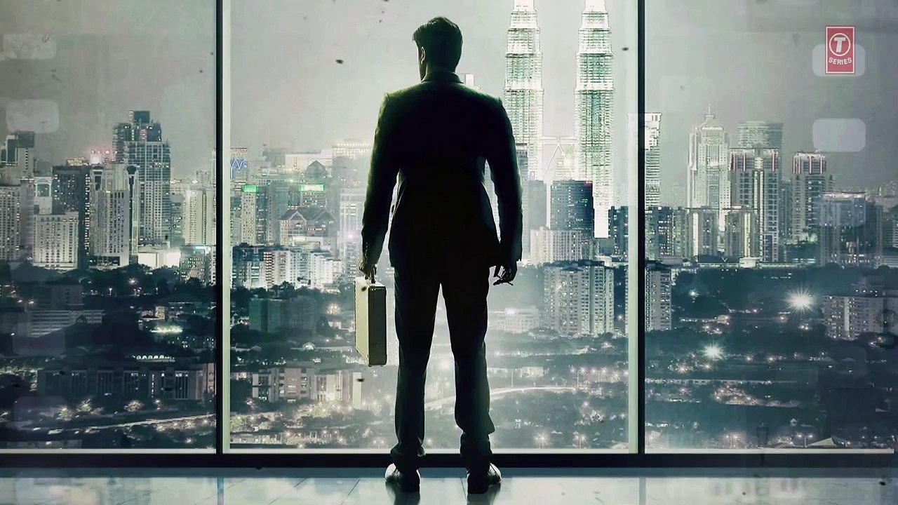 Exclusive- 'Roy' Motion Poster _ Trailer Coming on 17th December _ T-Series