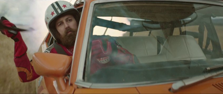 Captain Risky : un cascadeur dingue risque sa vie pour une pub!