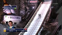 Chute de Simon Ammann en saut à ski