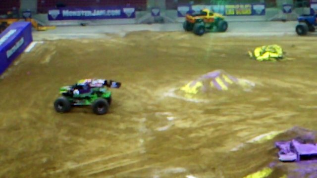 Monster Truck - Monster Jam - Grave Digger - Freestyle