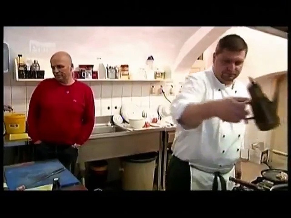 Ano šéfe setřih nejlepších hlášek