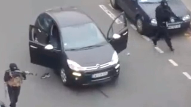 Attaque contre Charlie Hebdo : les images de l'attaque
