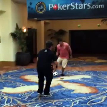 Ronaldo Fenômeno ainda manja dos paranauê!