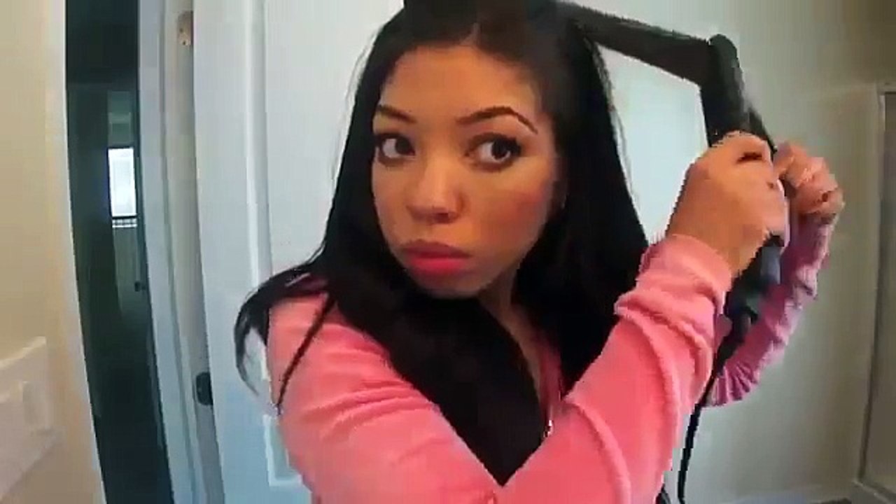 How to: Curl Hair with a Straightener