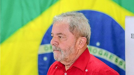 Demissões inauguram segundo governo do PT