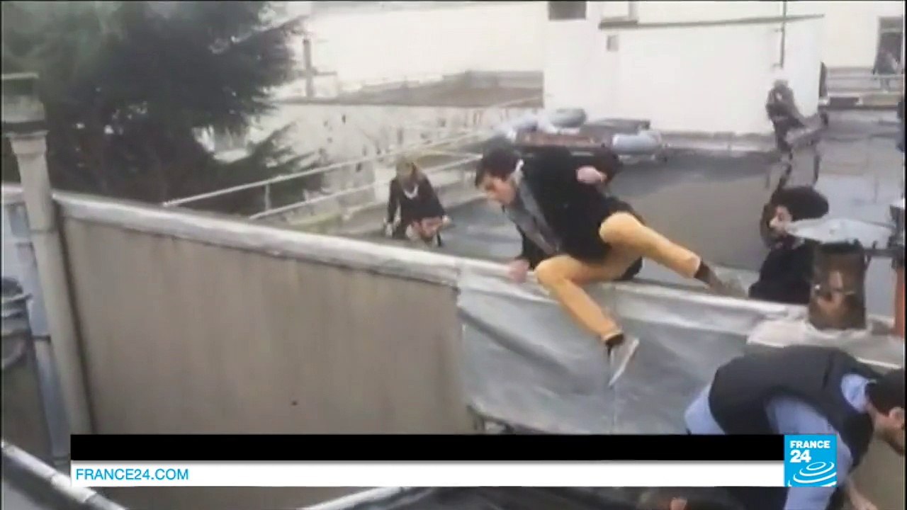 "Allahu akbar" ont crié les terroristes durant la fusillade de Charlie Hebdo - PARIS