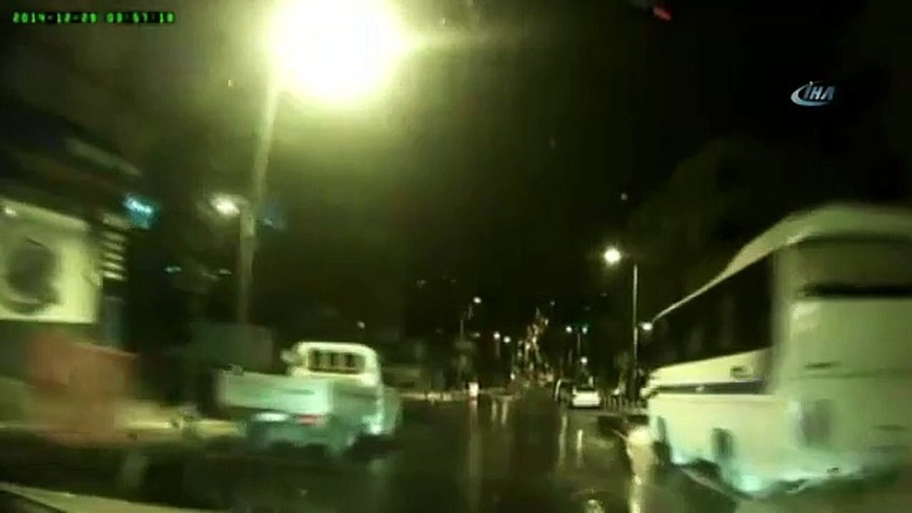 Hırsız-polis kovalamacası kamerada !