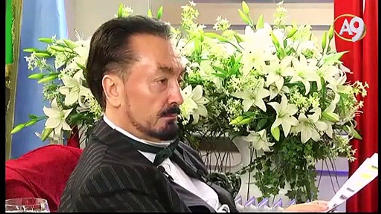 Filistin Fetih hareketi hazırladığı afiş yerine sevgi ve dostluğu anlatan bir afiş hazırlanmalı.