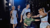 Glee - saison 6 - retrouvailles du Glee Club Original à McKinley - Extrait 6x01