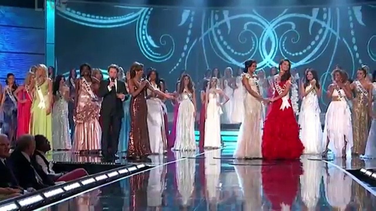 Momentos de coronación del Miss Universo desde 1958