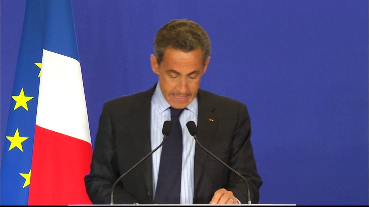 Attentat Charlie Hebdo : une "tragédie nationale" pour Nicolas Sarkozy