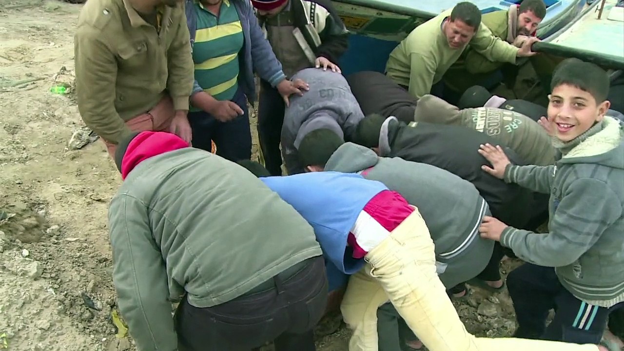Les pêcheurs de Gaza se préparent à la tempête