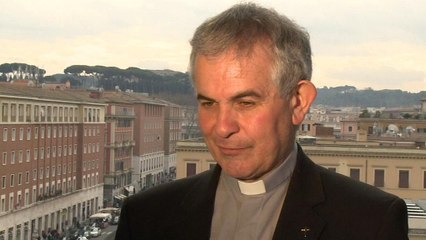 Attentat à Charlie Hebdo: "Nous voulons ensemble condamner la terreur", insiste le père Roucou