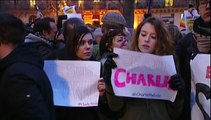 Des milliers de personnes à Paris 