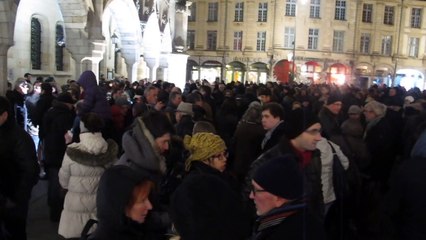 Arras : mobilisation après l'attentat chez "Charlie Hebdo"