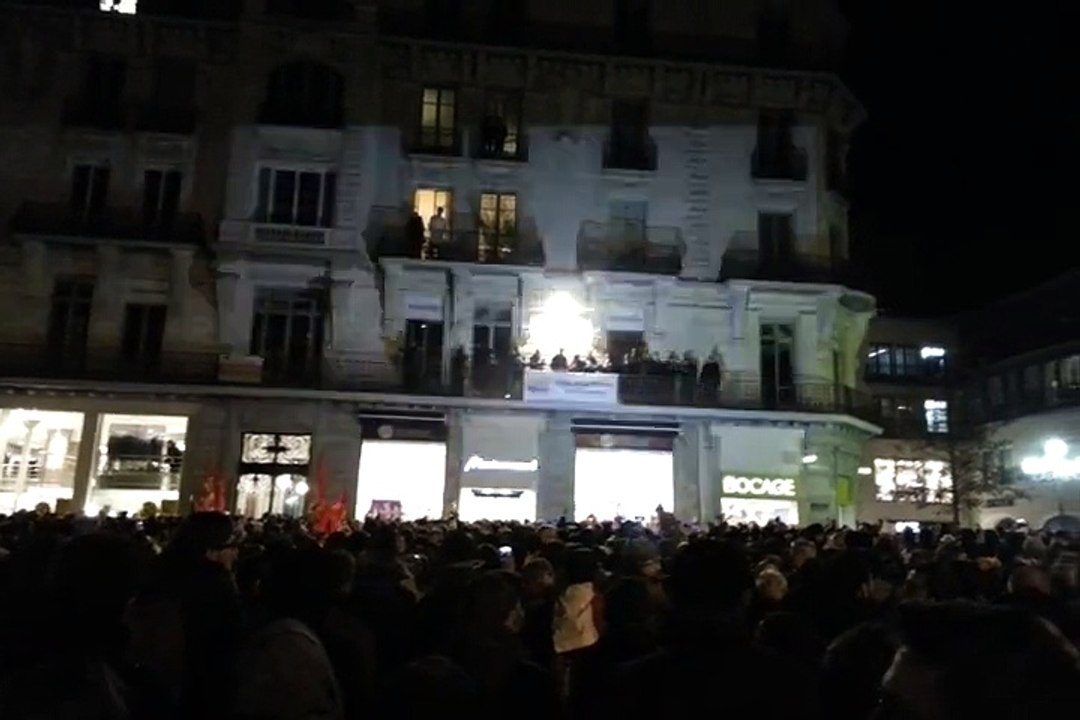 Rassemblement de soutien à Charlie Hebdo (Grenoble, 07-01-15)