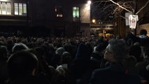 1500 personnes derrière Charlie Hebdo