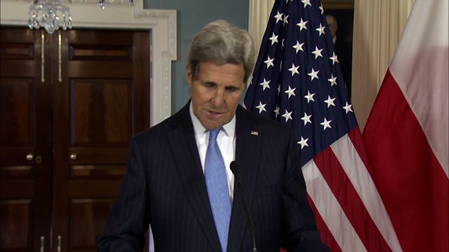 Charlie Hebdo - les Etats Unis et Kerry apportent leur soutien en français