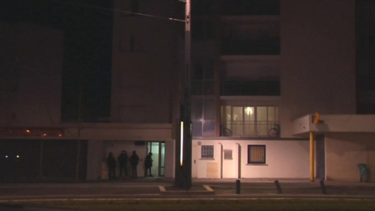 Police hunt three Frenchmen after 12 killed in Paris attack