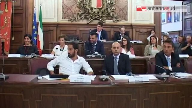 TG 31.12.14 Capodanno in piazza: tra feste e divieti, Bari non vuole episodi spiacevoli