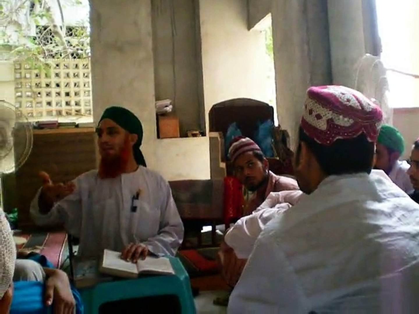 ⁣Saint  ALI   ATTARI muzlom  IS  PREACHING