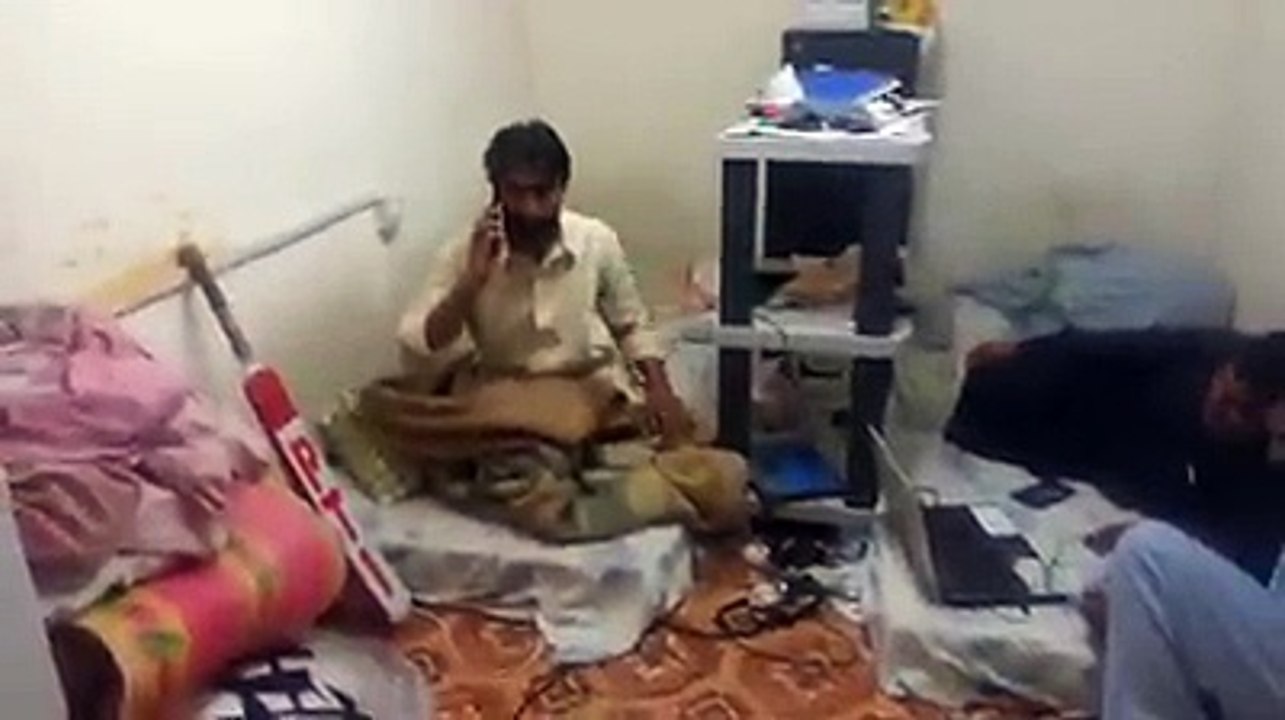 پشتو سمجھنے والے افراد یہ دلچسپ ویڈیو ضرور دیکھیں