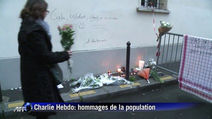 Charlie Hebdo: les hommages de la population parisienne