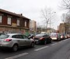 Fransa'da polise silahlı saldırı