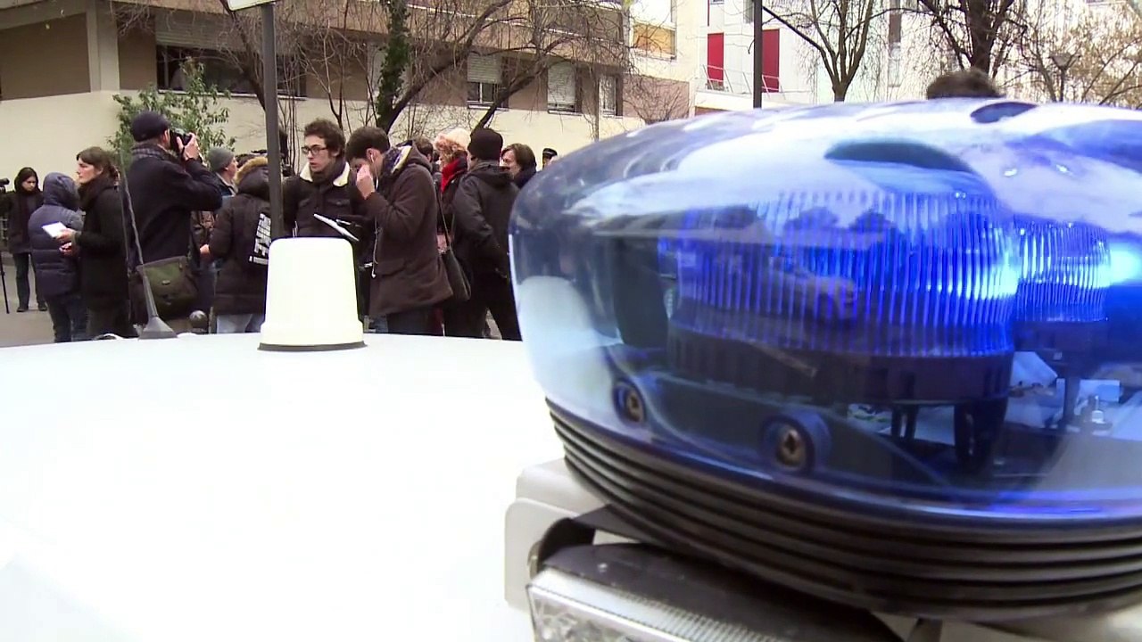 Täter-Jagd und Staatstrauer in Frankreich