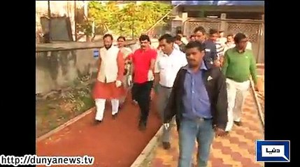 Dunya News - Pune: Various people participate in India’s cleanliness drive