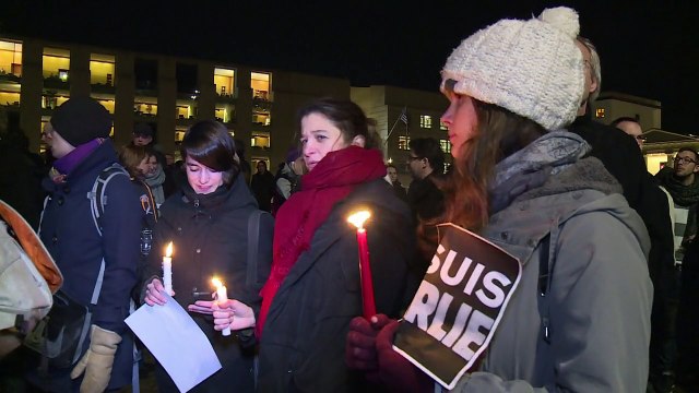 Ataque na França gera protestos no mundo