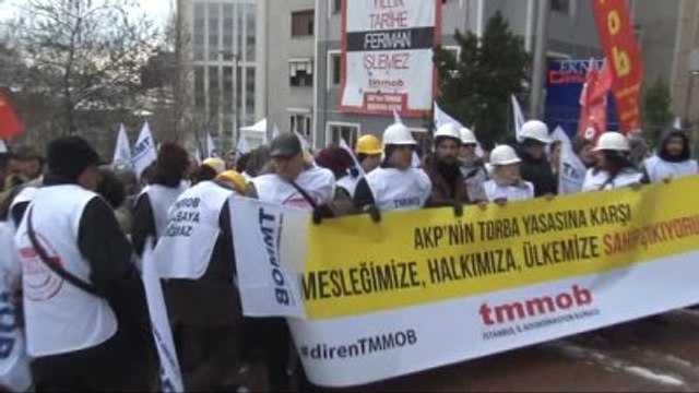 Mühendis ve Mimarlar Torba Yasa İçin Siyah Çelenk Bıraktı