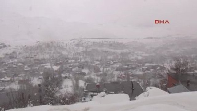 Bitlis-Van, Hakkari ve Bitlis'te 604 Köy ve 229 Mezranın Yolu Kapalı