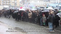 Une minute de silence respectée devant la mairie de Cambrai après l'attentat contre Charlie Hebdo