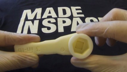 Un outil imprimé en 3D à bord de l'ISS