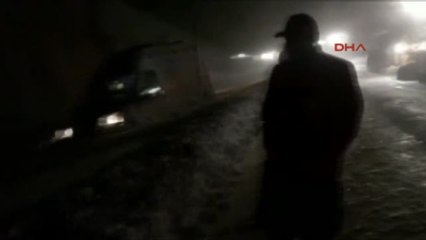 Kayseri - Yolda Kalanlara Kızılay'dan Kumanya