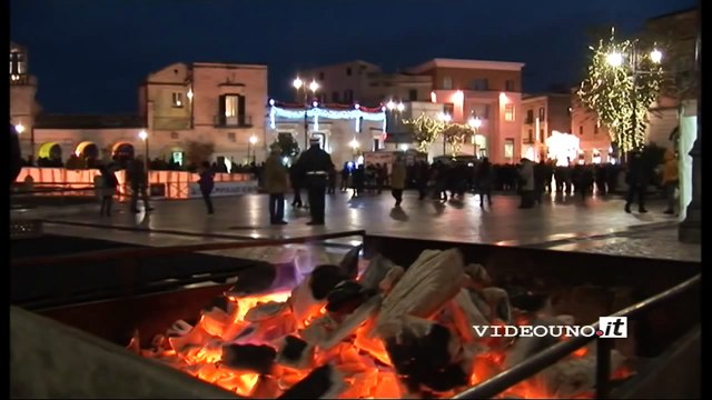 A Matera tutti in fila per il presepe vivente 2015