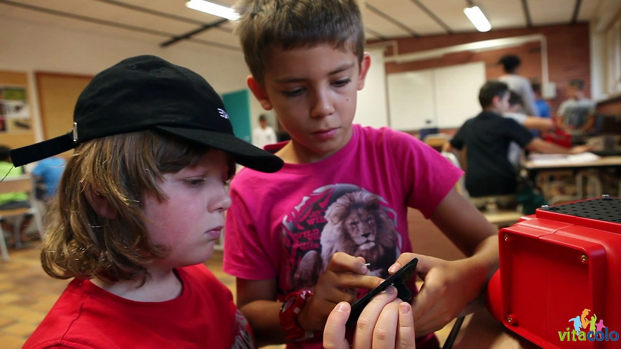 Colonie de vacances Robot par Vitacolo