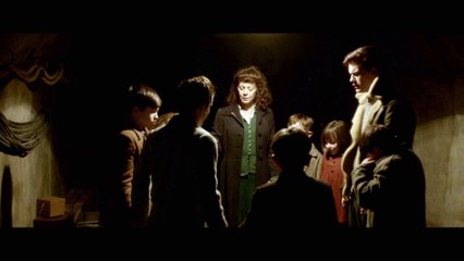 LA DAME EN NOIR 2 : L'ANGE DE LA MORT Ferme les yeux VF