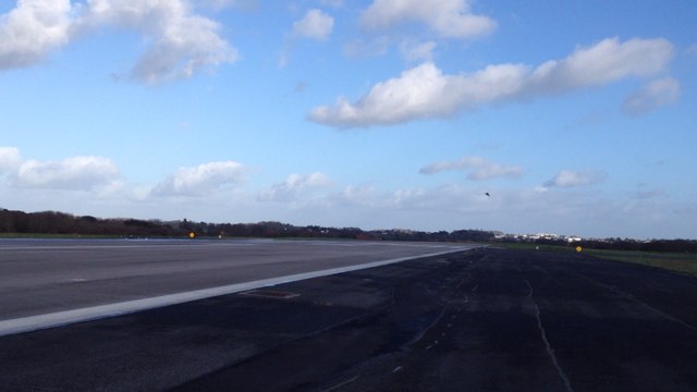 Séances d'appontage simulé à Lann-Bihoué