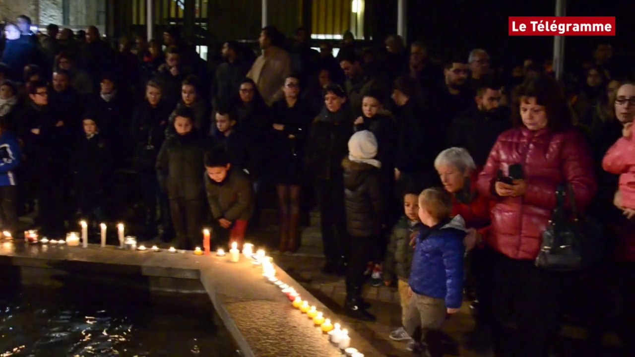 Charlie Hebdo. Près de 500 personnes à Lamballe