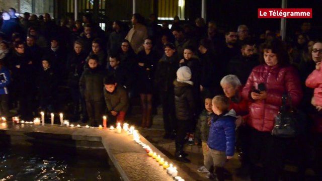 Charlie Hebdo. Près de 500 personnes à Lamballe