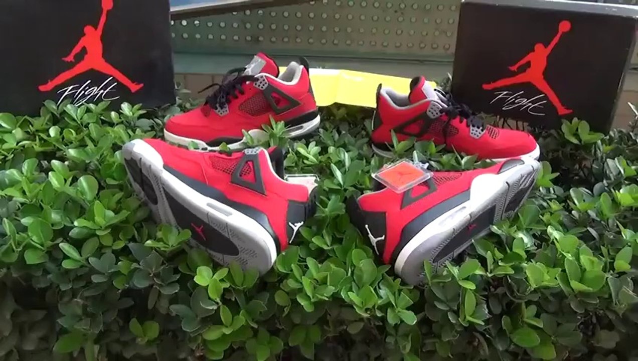 Air Jordan 4 Toro Bravo Super Perfect VS Authentic Review (Free Shipping)